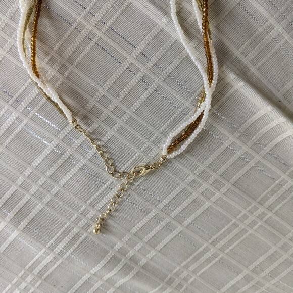 Artisanal Necklace and Earrings Set (3 pieces) - Picture 5 of 5